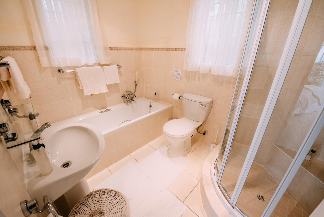 Dolphins' Playground Beachfront B&B Plettenbergbaai Kamer foto